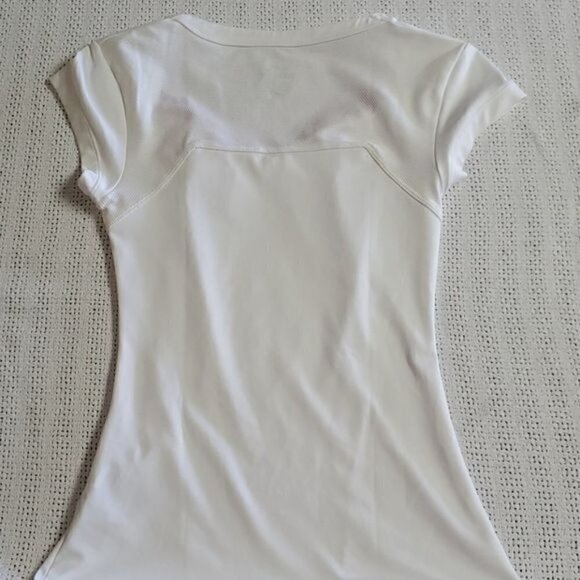 Nike Swoosh White with Pink Trim‎ V-neck Sz. XS SS Athletic Shirt - Picture 7 of 8